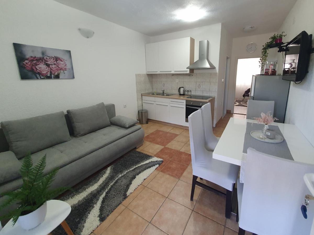 Apartman Mare Šibenik Екстериор снимка