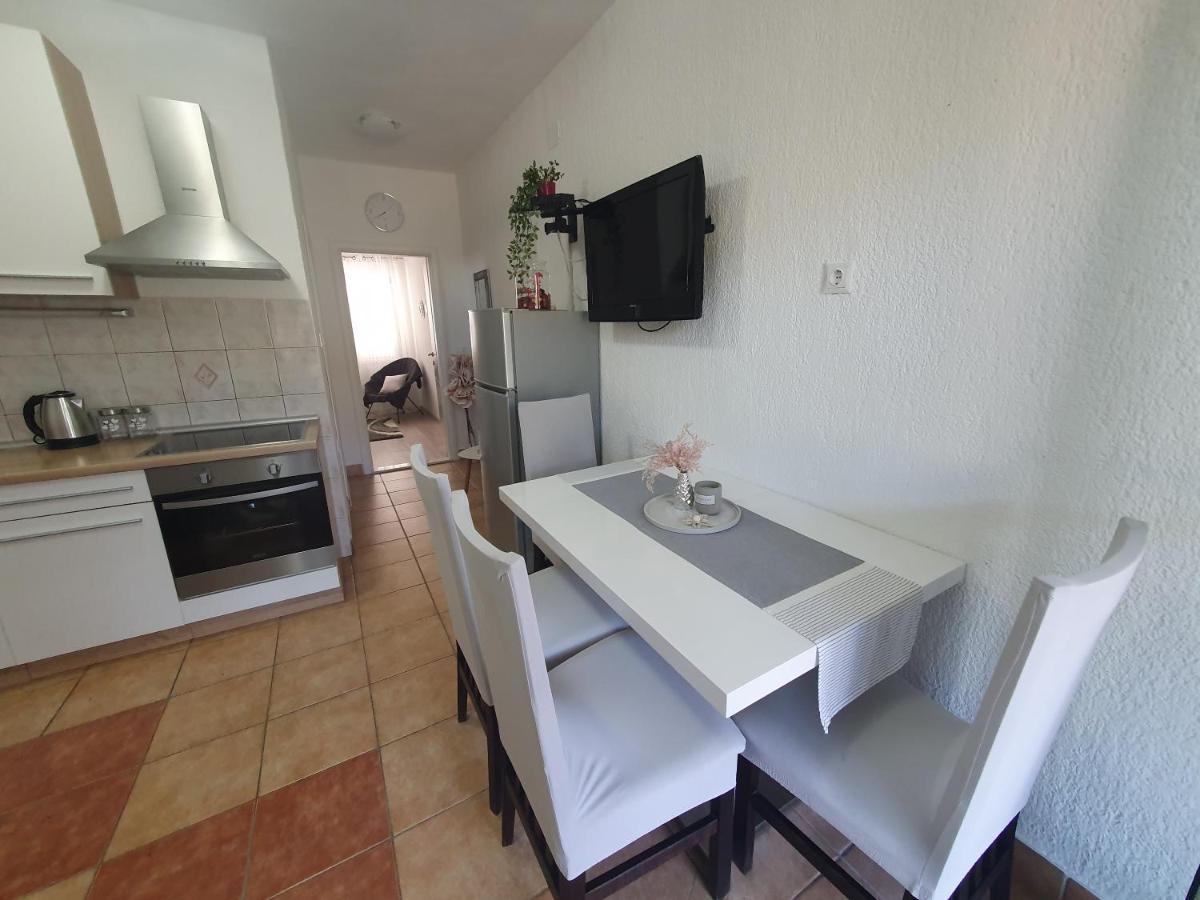 Apartman Mare Šibenik Екстериор снимка